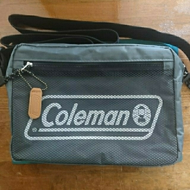 Coleman(コールマン)のColeman ショルダーバッグ メンズのバッグ(ショルダーバッグ)の商品写真