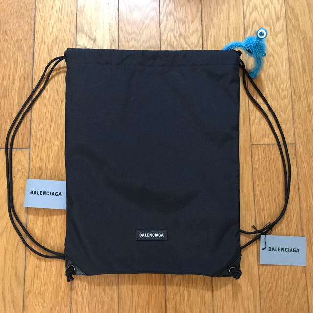 【新品 完売品】Balenciagaエクスプローラードローストリングバッグ