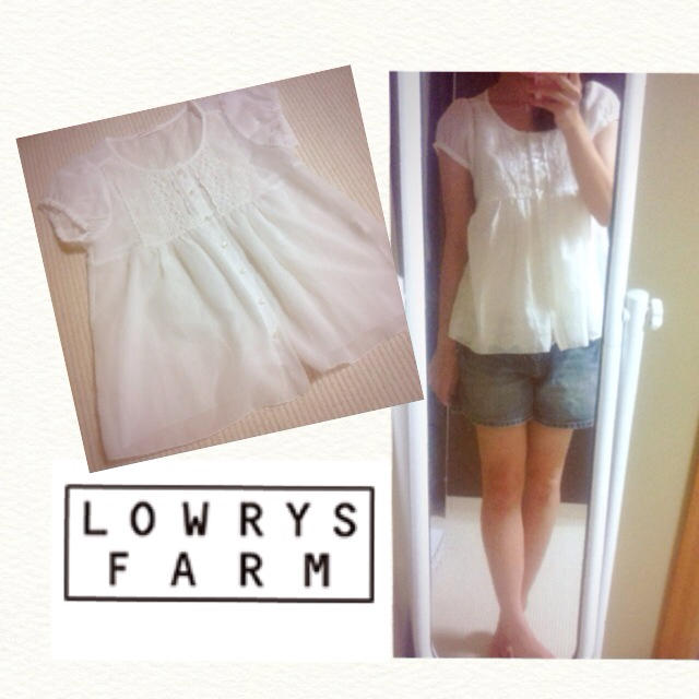 LOWRYS FARM(ローリーズファーム)の送料込み♡ ローリーズ ブラウス レディースのトップス(シャツ/ブラウス(半袖/袖なし))の商品写真