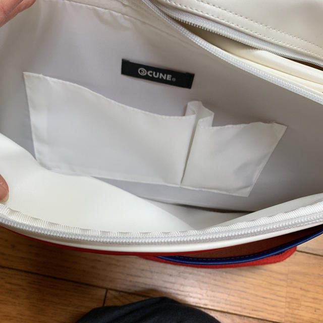 CUNE(キューン)のCUNE スポーツのバッグ 大 極美品💕 メンズのバッグ(メッセンジャーバッグ)の商品写真
