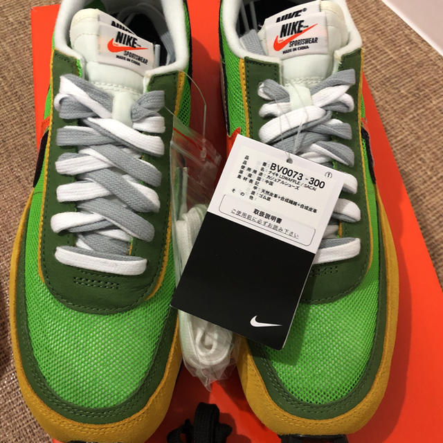 NIKE(ナイキ)のNIKE SACAI LD WAFFLE GREEN ナイキ サカイ ワッフル メンズの靴/シューズ(スニーカー)の商品写真