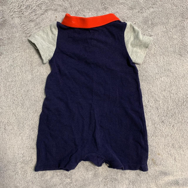 GAP(ギャップ)の(size80)babyGap♡ポロ ロンパース キッズ/ベビー/マタニティのベビー服(~85cm)(ロンパース)の商品写真