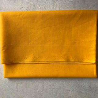 生地 黄色綿 シーチング程度厚さ 100×100(生地/糸)