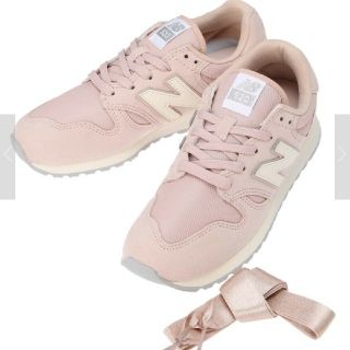 ニューバランス(New Balance)の本日限定値下！earth ニューバランス WL520 新品未使用 23,5センチ(スニーカー)