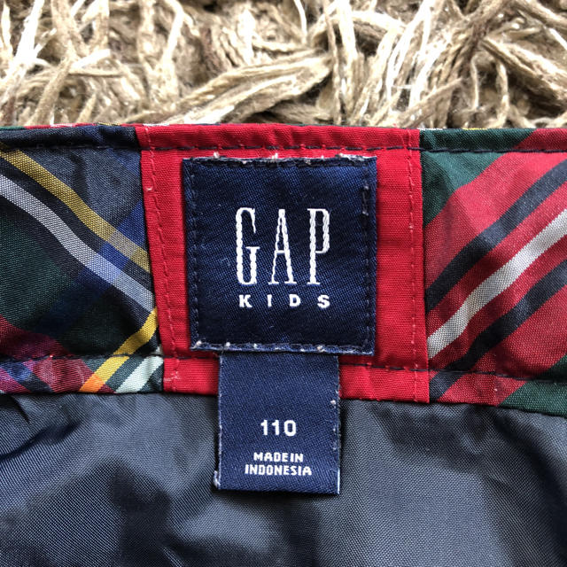 GAP Kids(ギャップキッズ)のGAPキッズ チェック柄スカート キッズ/ベビー/マタニティのキッズ服女の子用(90cm~)(スカート)の商品写真