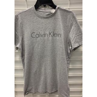 カルバンクライン(Calvin Klein)の【新品】Calvin Klein  Tシャツ S(USサイズ) (Tシャツ/カットソー(半袖/袖なし))