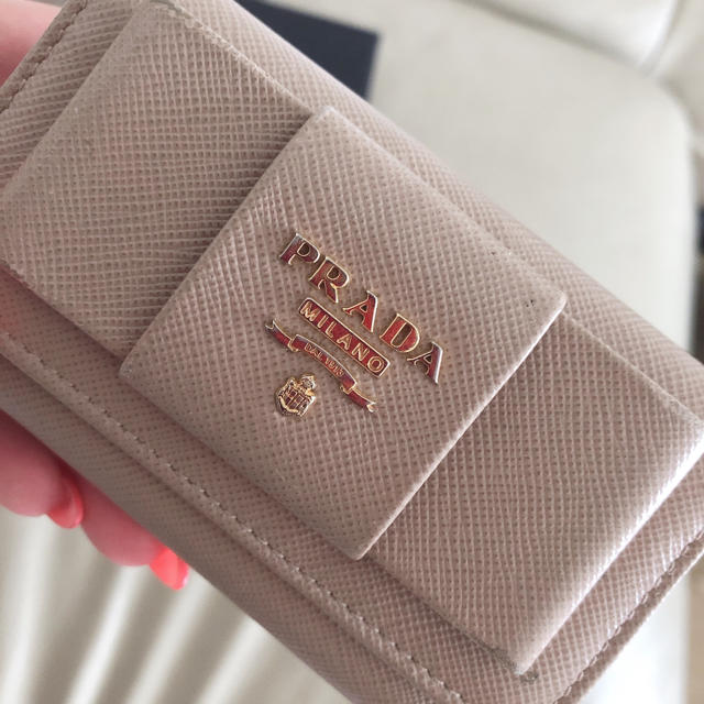 PRADA(プラダ)のPRADA♡リボン キーケース レディースのファッション小物(キーケース)の商品写真