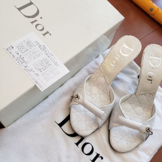 美品☆Dior　白　サンダル　ミュール