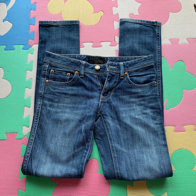 CECIL McBEE(セシルマクビー)のCECIL McBEE パンツ👖 レディースのパンツ(デニム/ジーンズ)の商品写真