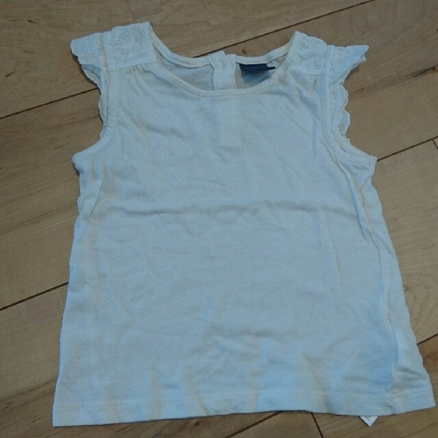 babyGAP(ベビーギャップ)のbabyGAP！袖カットレースTシャツ！ネイビー、ホワイト２枚セット！  キッズ/ベビー/マタニティのキッズ服女の子用(90cm~)(Tシャツ/カットソー)の商品写真
