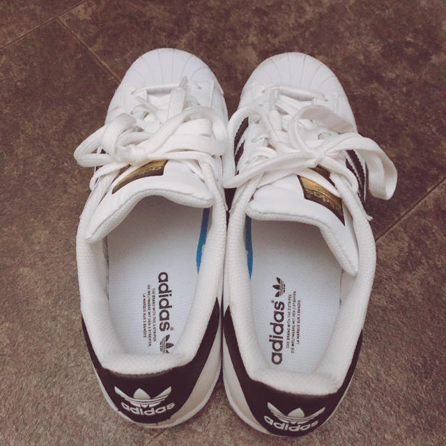 adidas(アディダス)のadidas スニーカー レディースの靴/シューズ(スニーカー)の商品写真