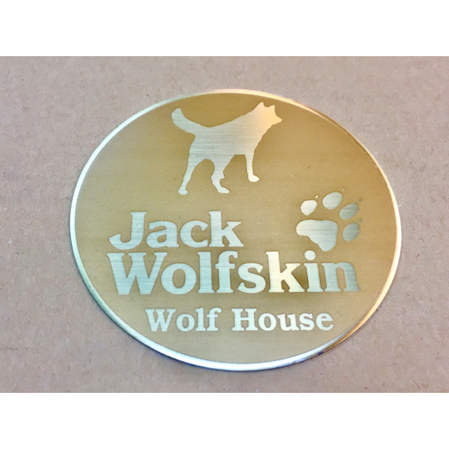 Jack Wolfskin(ジャックウルフスキン)の専用ジャックウルフスキン  エンタメ/ホビーのアニメグッズ(バッジ/ピンバッジ)の商品写真