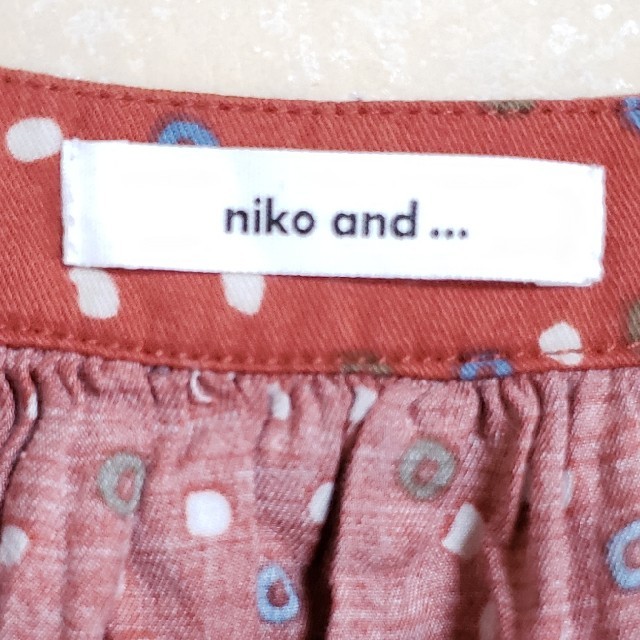 niko and...(ニコアンド)の「niko and…」ドット柄チュニック レディースのトップス(チュニック)の商品写真