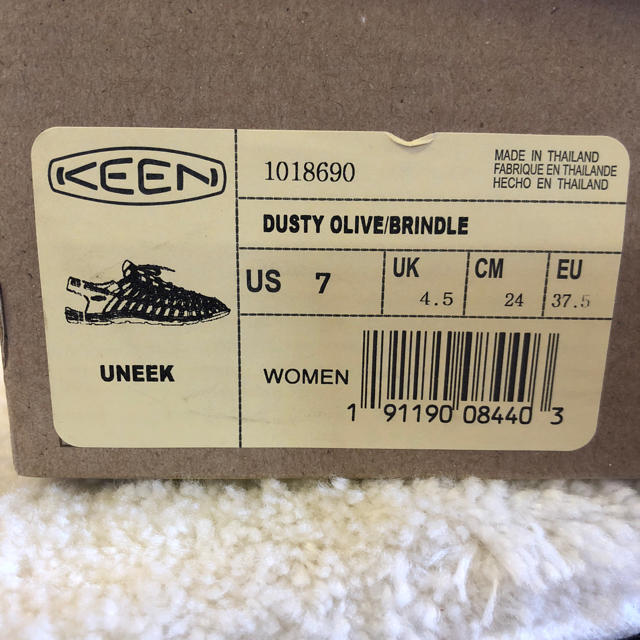 KEEN(キーン)の新品  人気の完売色‼️  レディースの靴/シューズ(サンダル)の商品写真