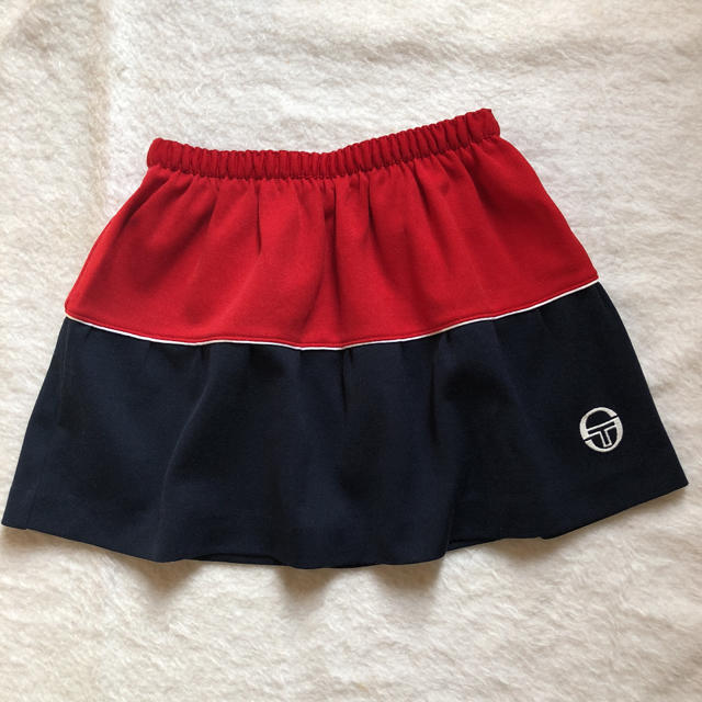 Sergio Tacchini(セルジオタッキーニ)のnanasanta様専用 セルジオタッキーニ★テニス用スコート スポーツ/アウトドアのテニス(ウェア)の商品写真