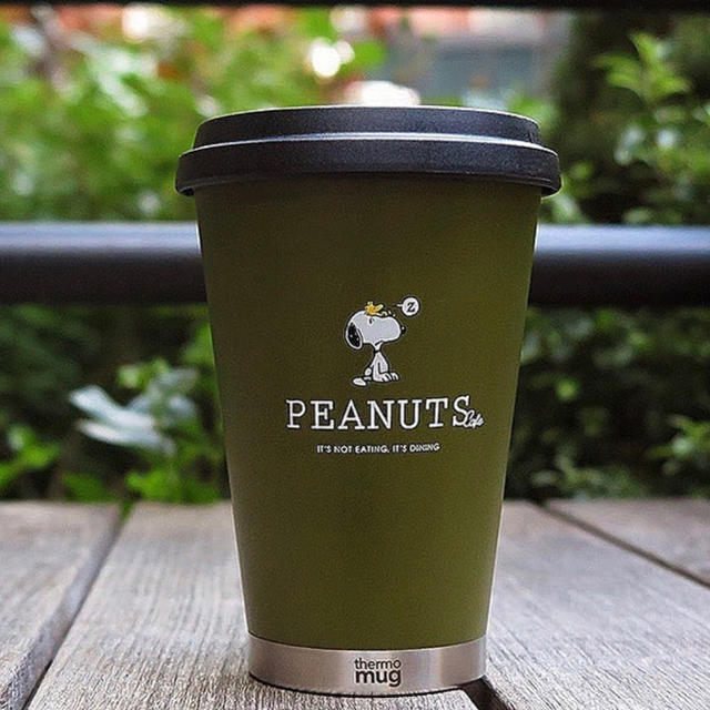 PEANUTS(ピーナッツ)のPEANUTS Cafe×thermo mug」コラボタンブラー　 インテリア/住まい/日用品のキッチン/食器(タンブラー)の商品写真