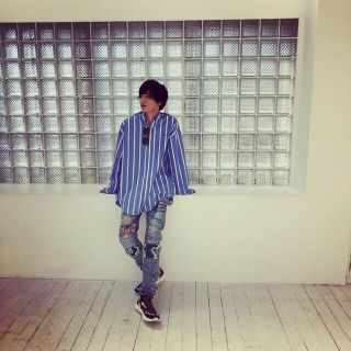 バレンシアガ(Balenciaga)のvetements シャツ(シャツ)