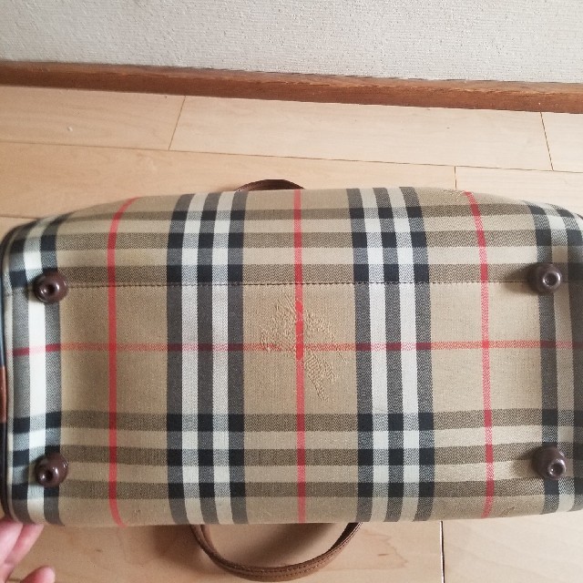 BURBERRY(バーバリー)のBURBERRY　バック レディースのバッグ(ハンドバッグ)の商品写真