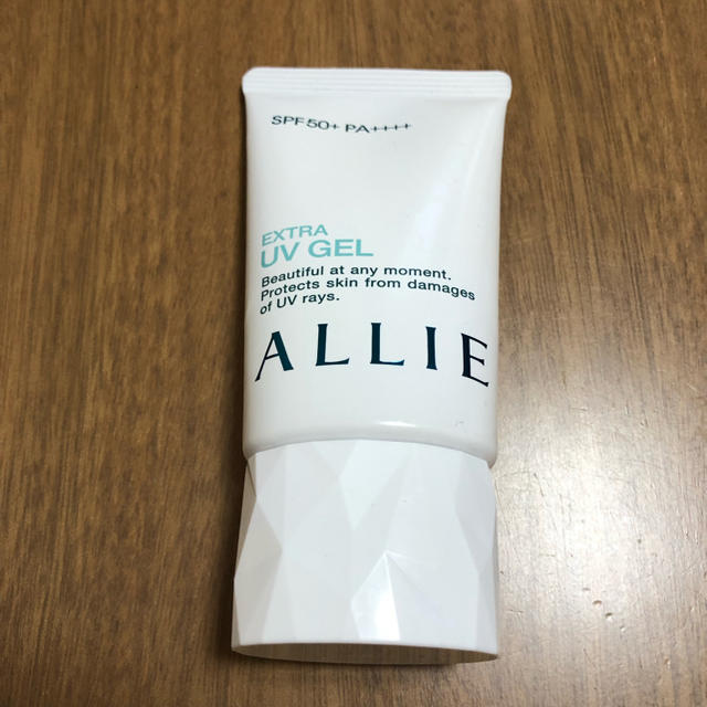 ALLIE(アリィー)のさくらもち様 専用ページ♡ コスメ/美容のボディケア(日焼け止め/サンオイル)の商品写真