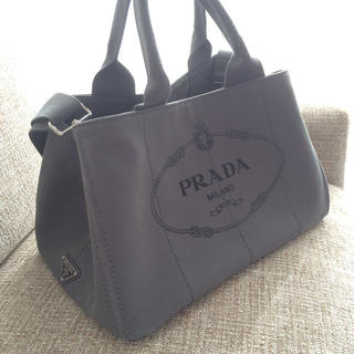 プラダ(PRADA)のプラダカナパトート美品(トートバッグ)