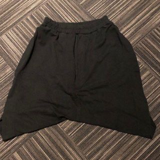 値下げ【新品未使用】NILoS（ニルズ）TWISTED CROTCH PANTS(ショートパンツ)