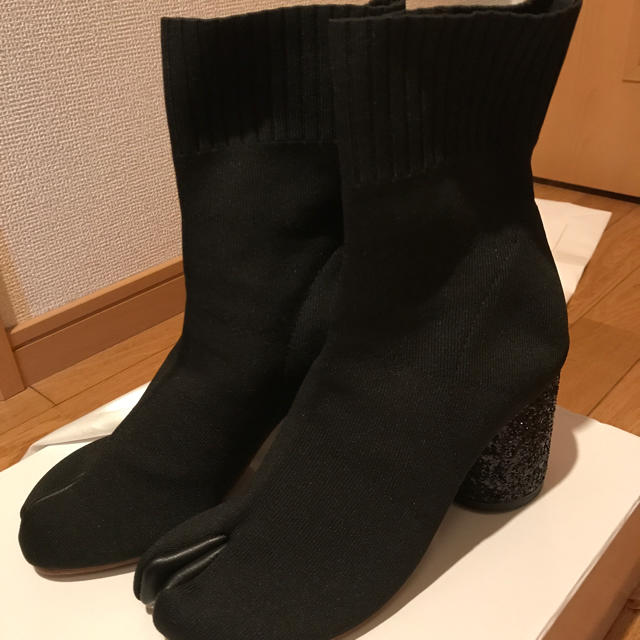 Maison Martin Margiela(マルタンマルジェラ)の専用ページ)マルジェラ足袋ソックスブーツ レディースの靴/シューズ(ブーツ)の商品写真