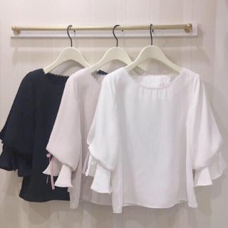 エブリン(evelyn)の着るだけで可愛いシフォンブラウス♡ピンク♡お上品なフェミニンコーデに♡(シャツ/ブラウス(長袖/七分))