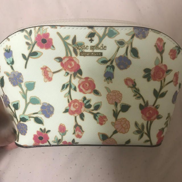 kate spade new york(ケイトスペードニューヨーク)のケイトスペードのポーチ レディースのファッション小物(ポーチ)の商品写真