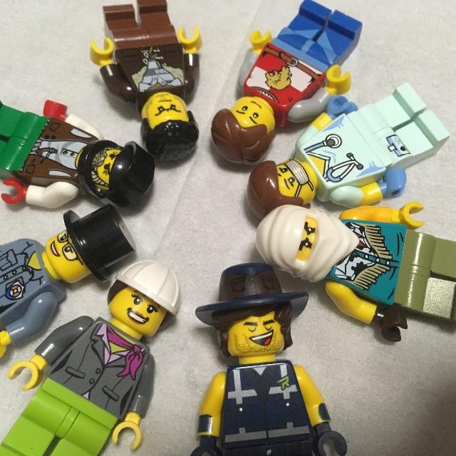 Lego(レゴ)の7 レゴ ミニフィグセット 8体 ミニフィギュア  レゴブロック   エンタメ/ホビーのおもちゃ/ぬいぐるみ(キャラクターグッズ)の商品写真