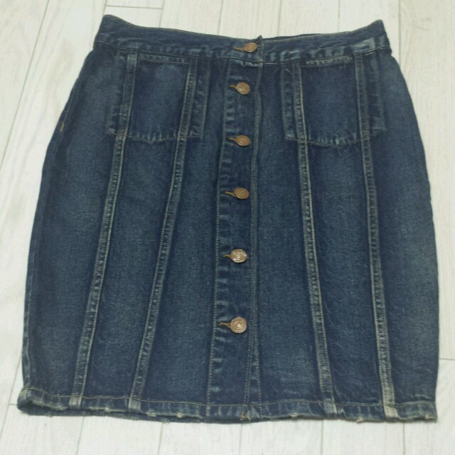 Ungrid(アングリッド)のフロントボタンデニムタイトSK レディースのスカート(ミニスカート)の商品写真