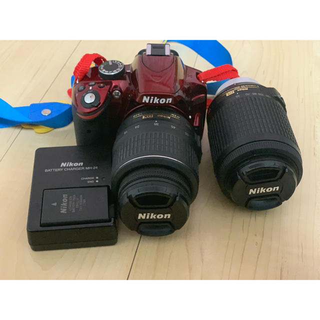 Nikon(ニコン)のNIKON D3200  スマホ/家電/カメラのカメラ(デジタル一眼)の商品写真