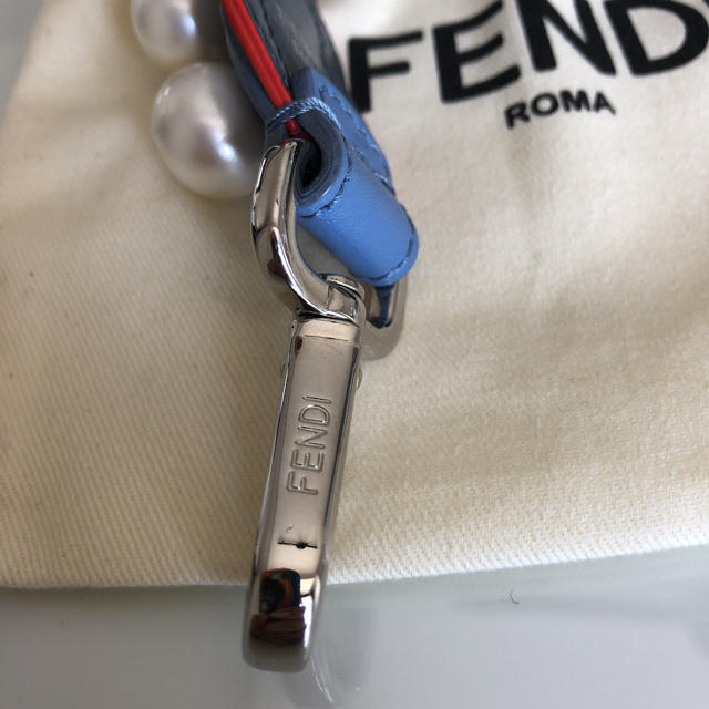 FENDI(フェンディ)の極美品★フェンディ  ミニストラップユー レディースのファッション小物(その他)の商品写真