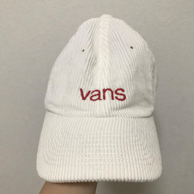 VANS(ヴァンズ)の帽子白 レディースの帽子(キャップ)の商品写真
