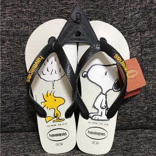 ハワイアナス(havaianas)のハワイアナス スヌーピー ビーチサンダル【新品未使用】(ビーチサンダル)