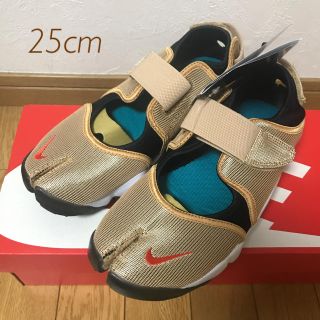 ナイキ(NIKE)のナイキ エアリフト 新品(スニーカー)