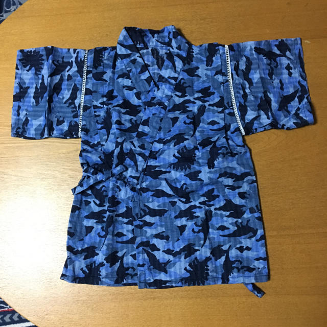 甚平  100cm キッズ/ベビー/マタニティのキッズ服男の子用(90cm~)(甚平/浴衣)の商品写真