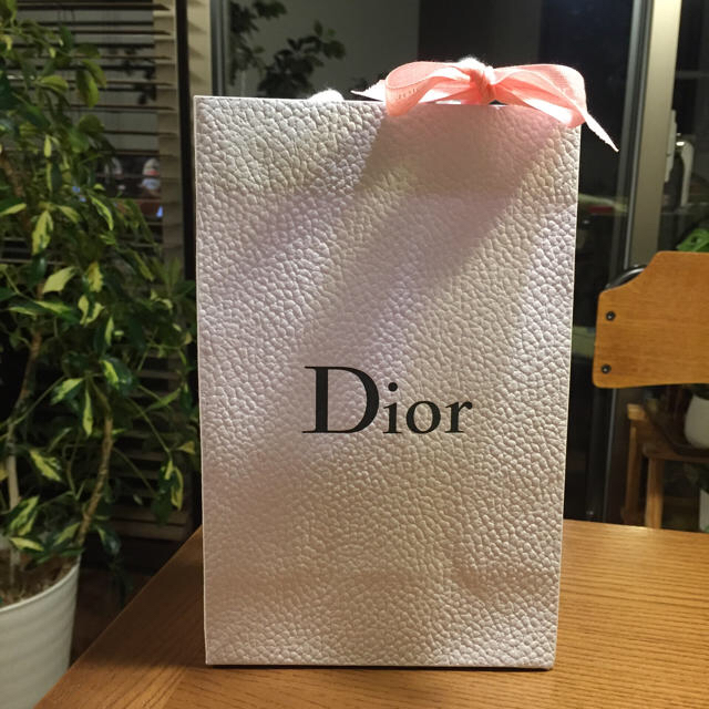 miss dior ブルーミング ブーケ オードトワレ 50ml プレゼント用