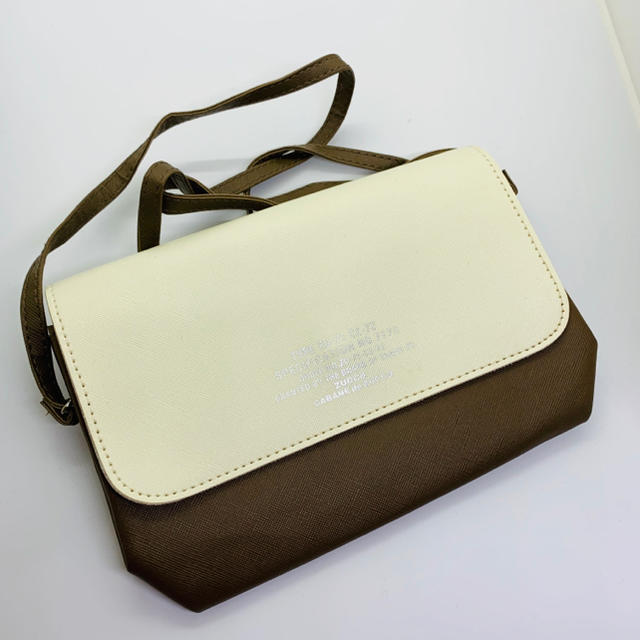 CABANE de ZUCCa(カバンドズッカ)のzucca ズッカ ショルダーバッグ 財布 レディースのバッグ(ショルダーバッグ)の商品写真