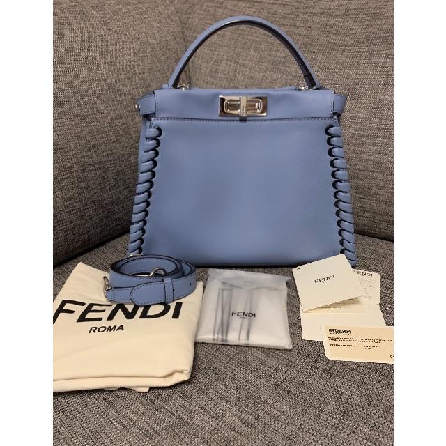 25日迄限定値下げ！極美品 フェンディ  ピーカブー FENDI レギュラー