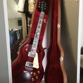 ギブソン(Gibson)のGibson les paul Studio 2017(エレキギター)