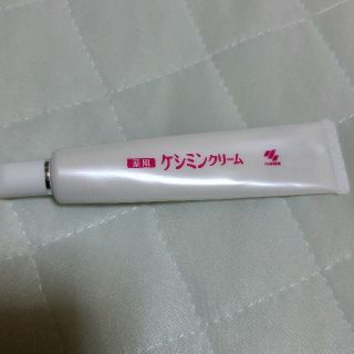 コバヤシセイヤク(小林製薬)のケシミンクリーム(フェイスクリーム)