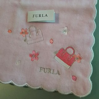 フルラ(Furla)の新品未使用 フルラタオルハンカチ(ハンカチ)