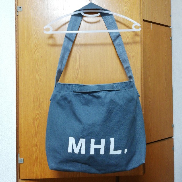 MARGARET HOWELL(マーガレットハウエル)のMHL
HEAVY COTTON CANVAS　ショルダーバッグ　グレー　 レディースのバッグ(ショルダーバッグ)の商品写真