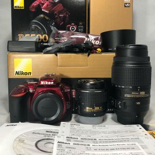 ニコン(Nikon)の林檎様 専用 Nikon ニコン D5500 ダブルズームKIT レッド美品 (デジタル一眼)