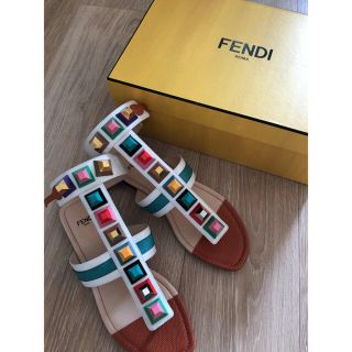 フェンディ(FENDI)の新品未使用★Fendi スタッズサンダル(サンダル)