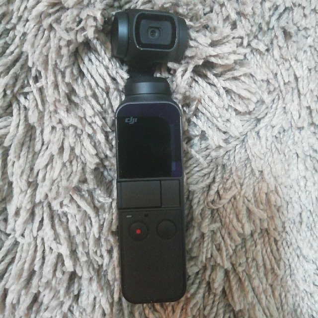 DJI osmo pocket　おまけ付き スマホ/家電/カメラのカメラ(ビデオカメラ)の商品写真