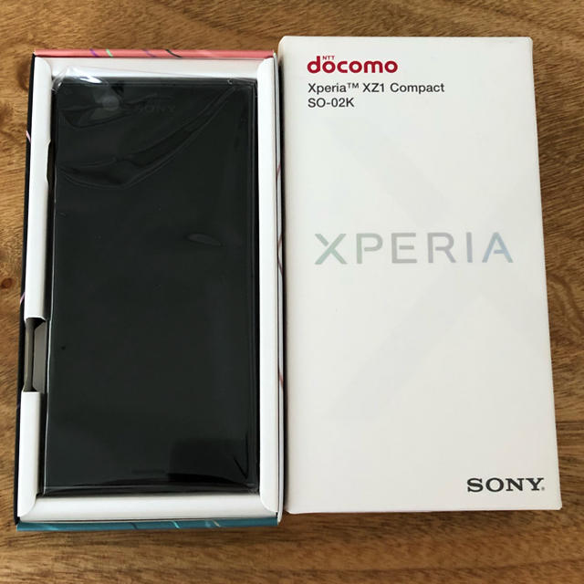 SONY XPERIA XZ1 Compact SO-02K