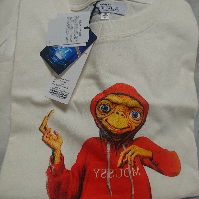 moussy(マウジー)のE.T. SW Tシャツ レディースのトップス(Tシャツ(半袖/袖なし))の商品写真