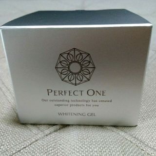 パーフェクトワン(PERFECT ONE)のパーフェクトワン 薬用ホワイトニングジェル(オールインワン化粧品)