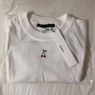 ヘザー(heather)のheather ヘザー tシャツ ニット 半袖さくらんぼ 新品未使用(Tシャツ(半袖/袖なし))